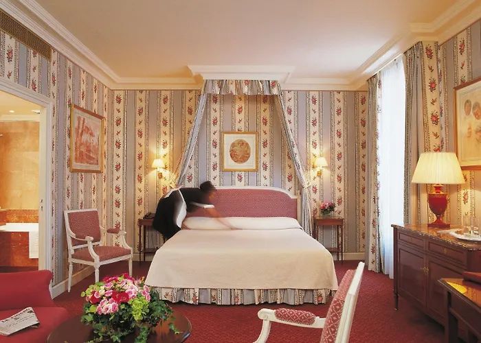 Hotel Victoria Palace 4*