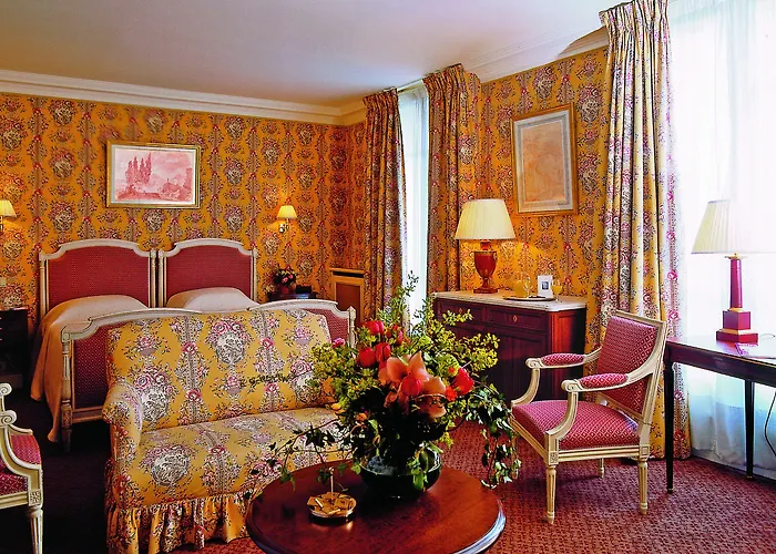 Victoria Palace Hotel 4*