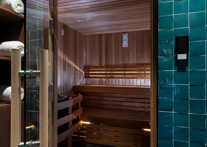 Hotel Victoria Palace 4*