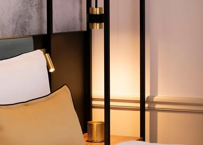 Victoria Palace Hotel