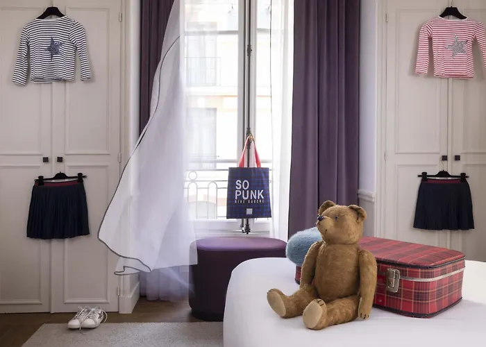 Victoria Palace Hotel